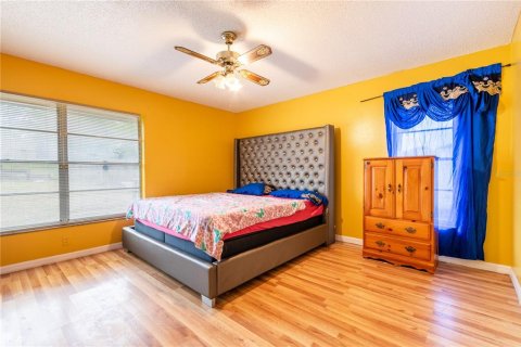 Villa ou maison à louer à Orlando, Floride: 3 chambres, 163.14 m2 № 1899897 - photo 21