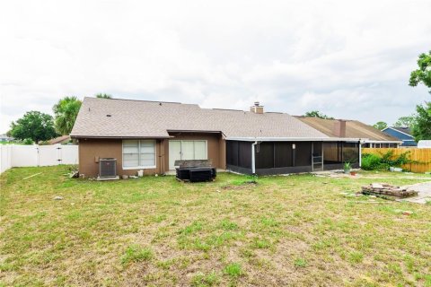 Villa ou maison à louer à Orlando, Floride: 3 chambres, 163.14 m2 № 1899897 - photo 3