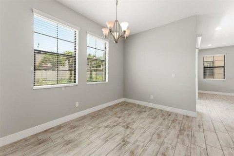 House in Odessa, Florida 4 bedrooms, 260.03 sq.m. № 2198329 - photo 15
