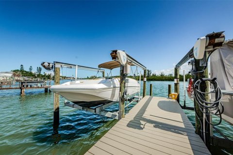 Copropriété à louer à Redington Shores, Floride: 3 chambres, 143.44 m2 № 2381163 - photo 3