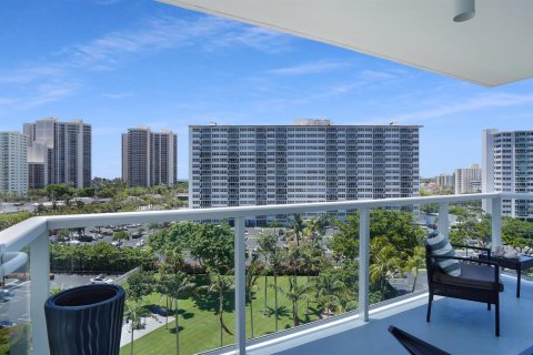 Condominio en venta en Fort Lauderdale, Florida, 2 dormitorios, 104.05 m2 № 2181910 - foto 14