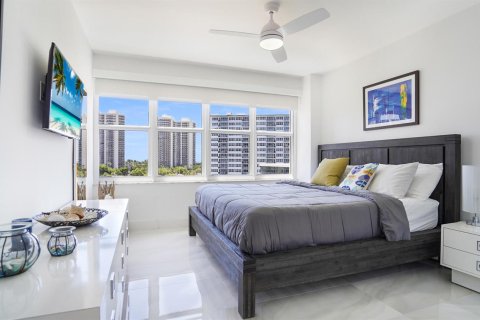 Condominio en venta en Fort Lauderdale, Florida, 2 dormitorios, 104.05 m2 № 2181910 - foto 24