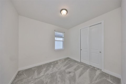 Casa en venta en Zephyrhills, Florida, 4 dormitorios, 169.83 m2 № 1898818 - foto 12