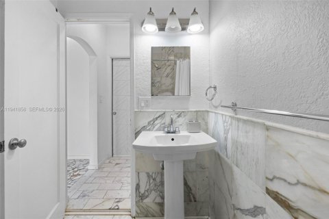 Copropriété à vendre à Hollywood, Floride: 4 chambres, 138.15 m2 № 2000201 - photo 18