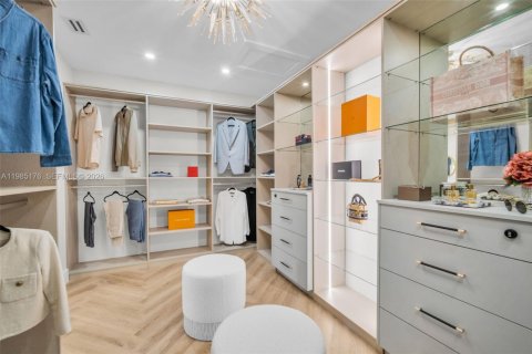 Villa ou maison à vendre à Hollywood, Floride: 6 chambres № 2047476 - photo 25