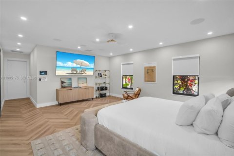 Villa ou maison à vendre à Hollywood, Floride: 6 chambres № 2047476 - photo 20