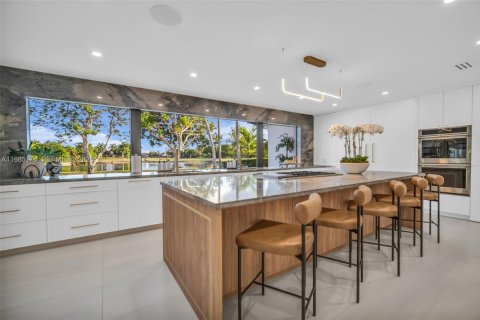 Villa ou maison à vendre à Hollywood, Floride: 6 chambres № 2047476 - photo 14