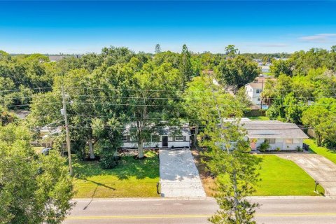 Villa ou maison à vendre à Pinellas Park, Floride: 4 chambres, 111.48 m2 № 2315337 - photo 9