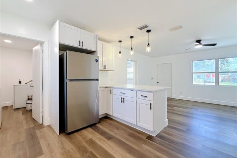 Villa ou maison à vendre à Pinellas Park, Floride: 4 chambres, 111.48 m2 № 2315337 - photo 27