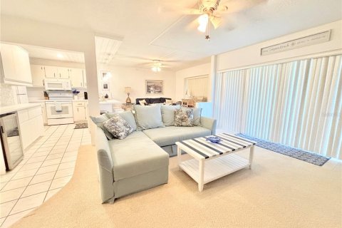 Copropriété à louer à New Smyrna Beach, Floride: 1 chambre, 86.21 m2 № 1903222 - photo 4