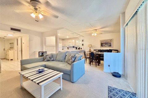 Copropriété à louer à New Smyrna Beach, Floride: 1 chambre, 86.21 m2 № 1903222 - photo 6