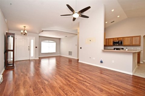 House in DeBary, Florida 3 bedrooms, 155.15 sq.m. № 1613310 - photo 9