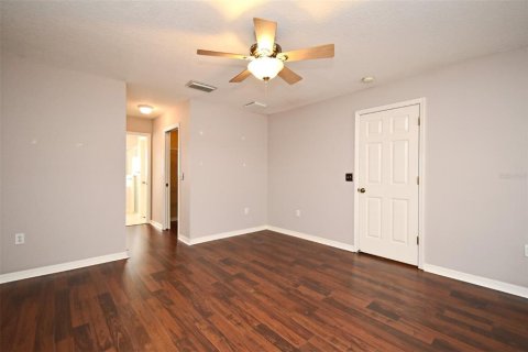 House in DeBary, Florida 3 bedrooms, 155.15 sq.m. № 1613310 - photo 19