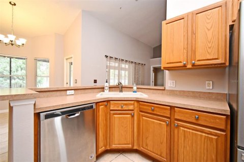 House in DeBary, Florida 3 bedrooms, 155.15 sq.m. № 1613310 - photo 14