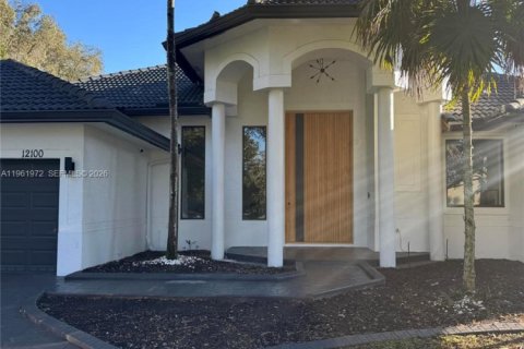 Villa ou maison à Plantation, Floride 5 chambres, 306.21 m2 № 2036379