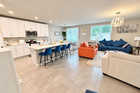 Villa ou maison à louer à Haines City, Floride: 4 chambres, 183.76 m2 № 2413446 - photo 21