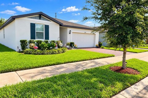 Villa ou maison à louer à Haines City, Floride: 4 chambres, 183.76 m2 № 2413446 - photo 2