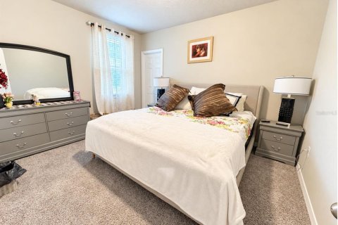 Villa ou maison à louer à Haines City, Floride: 4 chambres, 183.76 m2 № 2413446 - photo 11