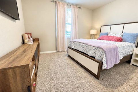 Villa ou maison à louer à Haines City, Floride: 4 chambres, 183.76 m2 № 2413446 - photo 7