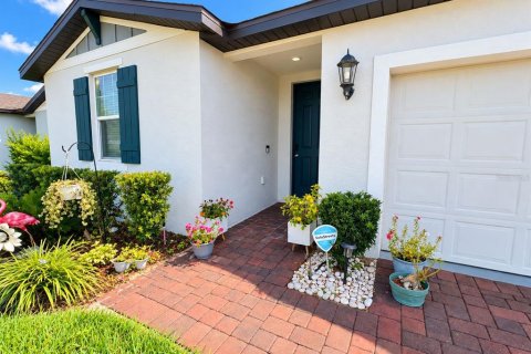 Villa ou maison à louer à Haines City, Floride: 4 chambres, 183.76 m2 № 2413446 - photo 3