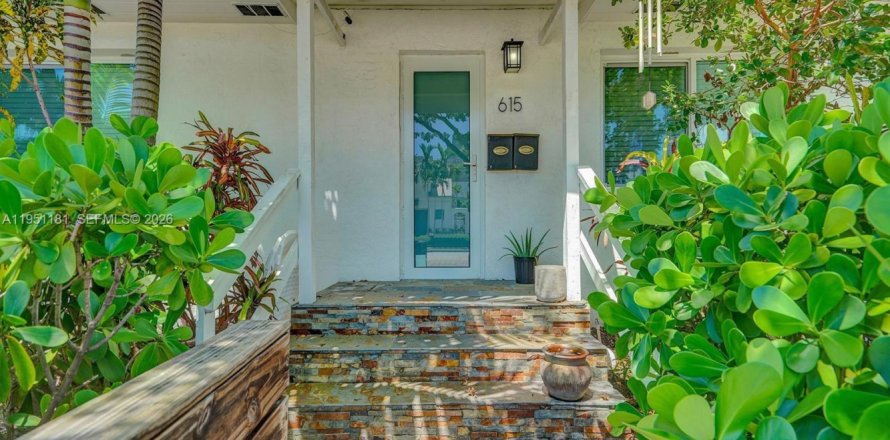 Дом в Форт-Лодердейл, Флорида 2 спальни, 333.52м2 № 2007222