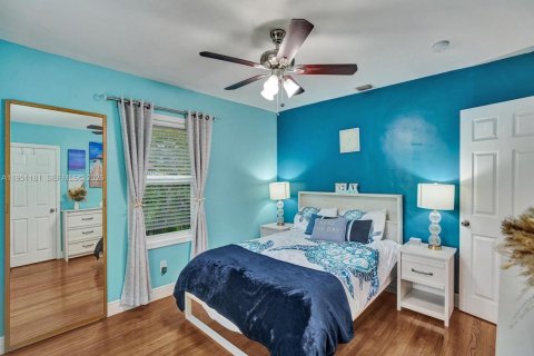 Снять в аренду виллу или дом в Форт-Лодердейл, Флорида 2 спальни, 333.52м2, № 2007222 - фото 20