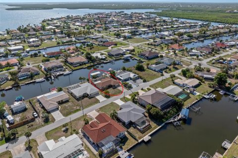 Villa ou maison à vendre à Port Charlotte, Floride: 3 chambres, 138.42 m2 № 2147732 - photo 3