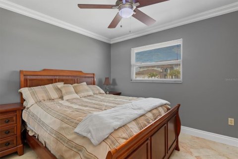 Villa ou maison à vendre à Port Charlotte, Floride: 3 chambres, 138.42 m2 № 2147732 - photo 28
