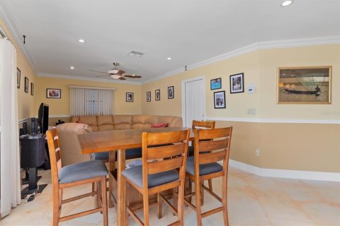 Villa ou maison à vendre à Port Charlotte, Floride: 3 chambres, 138.42 m2 № 2147732 - photo 20
