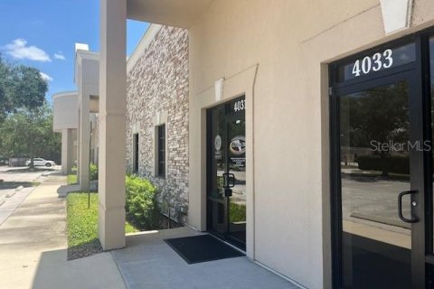 Immobilier commercial à louer à Sanford, Floride: 10.87 m2 № 2108698 - photo 2