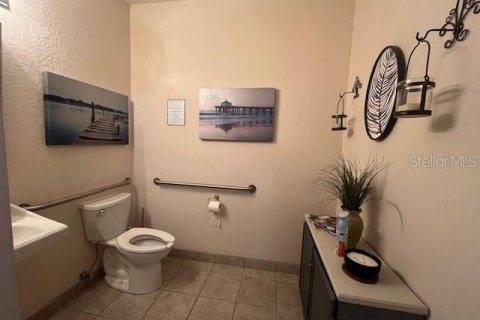 Immobilier commercial à louer à Sanford, Floride: 10.87 m2 № 2108698 - photo 13