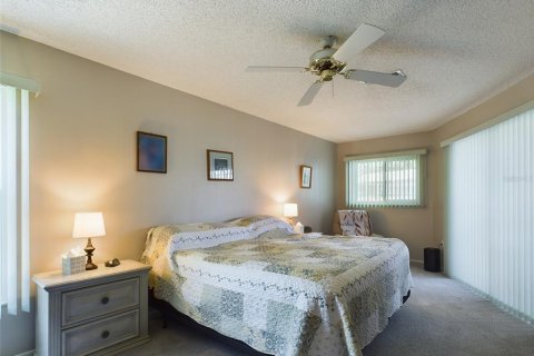 House in Bradenton, Florida 3 bedrooms, 151.43 sq.m. № 1513909 - photo 29