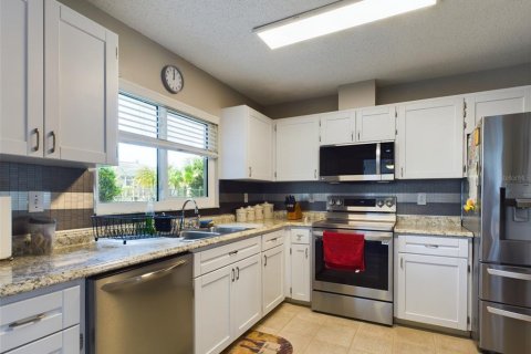 House in Bradenton, Florida 3 bedrooms, 151.43 sq.m. № 1513909 - photo 5