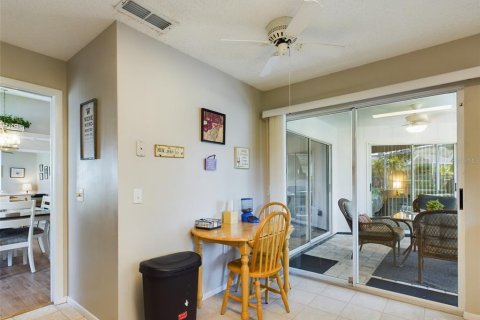 House in Bradenton, Florida 3 bedrooms, 151.43 sq.m. № 1513909 - photo 18