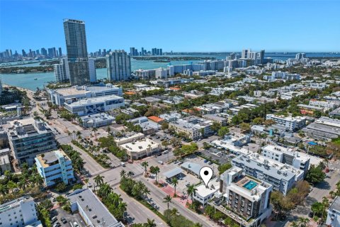 Propiedad comercial en venta en Miami Beach, Florida № 1713064 - foto 26