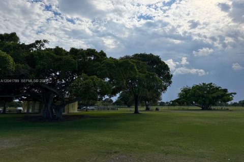 Touwnhouse à louer à Homestead, Floride: 3 chambres, 132.48 m2 № 2183646 - photo 19