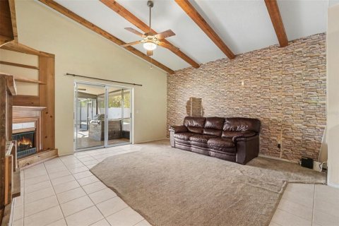 House in Brandon, Florida 3 bedrooms, 147.53 sq.m. № 2157808 - photo 7
