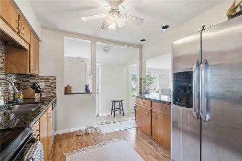 Villa ou maison à louer à Tampa, Floride: 4 chambres, 146.6 m2 № 2414867 - photo 23