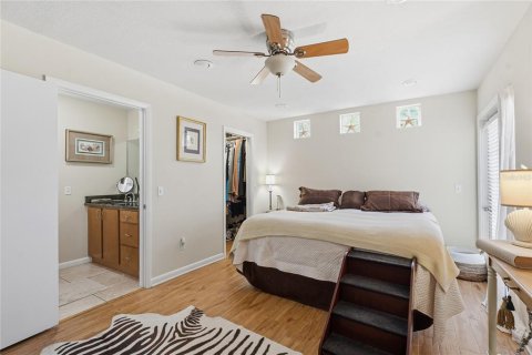 Villa ou maison à louer à Tampa, Floride: 4 chambres, 146.6 m2 № 2414867 - photo 25