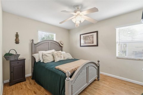 Villa ou maison à louer à Tampa, Floride: 4 chambres, 146.6 m2 № 2414867 - photo 28