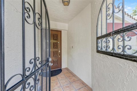 Condominio en venta en Bradenton, Florida, 3 dormitorios, 167.22 m2 № 2143226 - foto 3