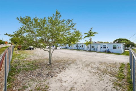 Immobilier commercial à vendre à West Park, Floride № 1711949 - photo 5