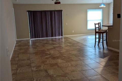 Casa en venta en Riverview, Florida, 3 dormitorios, 139.63 m2 № 2324717 - foto 8