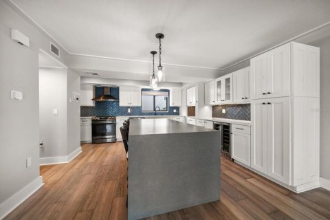 Adosado en alquiler en Clearwater, Florida, 3 dormitorios, 175.21 m2 № 1910626 - foto 5