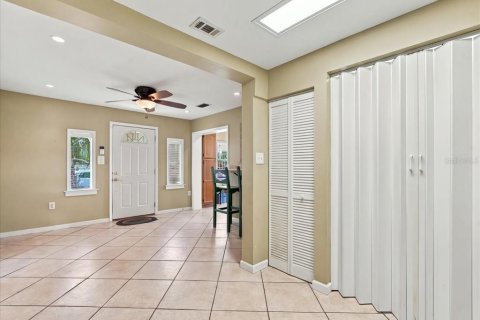 Casa en venta en Saint Petersburg, Florida, 3 dormitorios, 124.3 m2 № 2387334 - foto 19