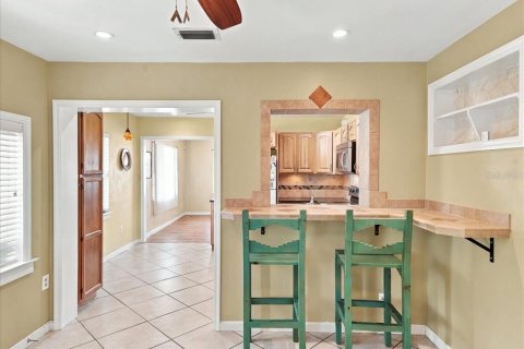 Casa en venta en Saint Petersburg, Florida, 3 dormitorios, 124.3 m2 № 2387334 - foto 18