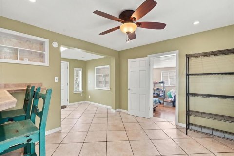 Casa en venta en Saint Petersburg, Florida, 3 dormitorios, 124.3 m2 № 2387334 - foto 16