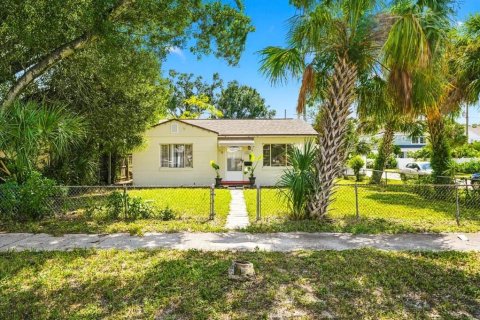 Casa en venta en Saint Petersburg, Florida, 3 dormitorios, 124.3 m2 № 2387334 - foto 2