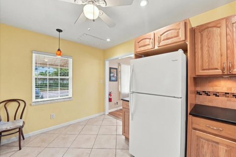 Casa en venta en Saint Petersburg, Florida, 3 dormitorios, 124.3 m2 № 2387334 - foto 10