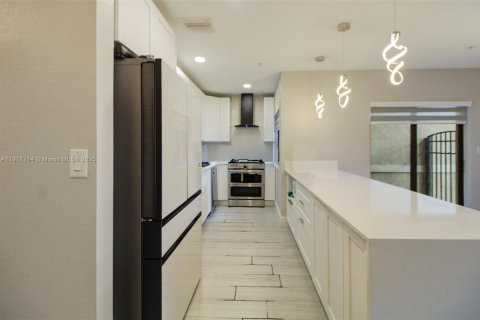 Touwnhouse à vendre à Cutler Bay, Floride: 3 chambres, 140.75 m2 № 2082599 - photo 5